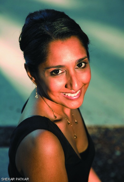 Dhaya Lakshminarayanan ’96 has done live stand-up comedy engagements in New York, Los Angeles, San Francisco, and Boston.