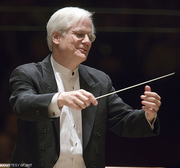 Conductor David Hoose, music director of the Cantata Singers, will lead the ensemble in a performance this Friday.