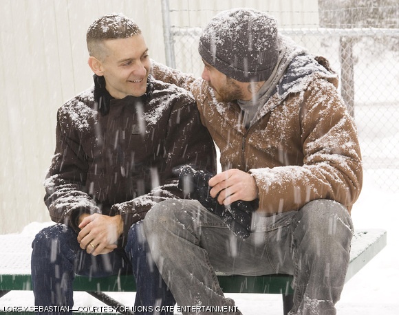 Tobey Maguire (as Sam Cahill, left) and Jake Gyllenhaal (as Tommy Cahill, right) star in Brothers, directed by Jim Sheridan.