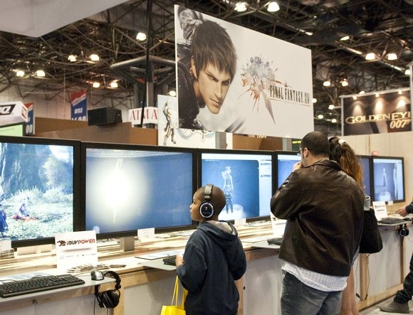 MANY GAME DEVELOPERS SHOWED OFF THEIR HIGHLY ANTICIPATED GAMES AT NEW YORK COMIC CON 2010. GAMERS WERE EAGER TO PLAY TITLES SUCH AS FINAL FANTASY XIV, BLOOD STONE 007, AND MARVEL VS. CAPCOM 3.