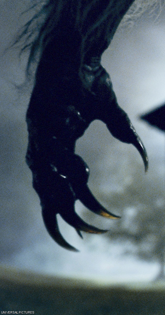 Computer effects and gore in Wolfman distract from the film’s atmospheric horror (or lack thereof).