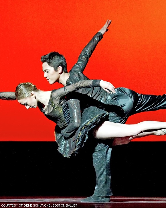 Larissa Ponomarenko and Jeffrey Cirio in Elo Experience.