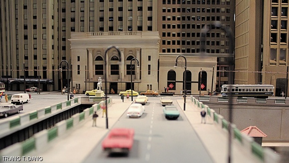 The Gifford City bridge is modeled after the Harvard Bridge, featuring Smoot marks.