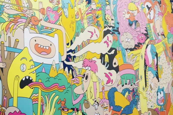 A mural on Comic-Con’s expo floor features Cartoon Network characters old and new.