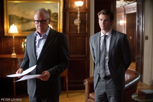 Harrison Ford and Liam Hemsworth in Paranoia.