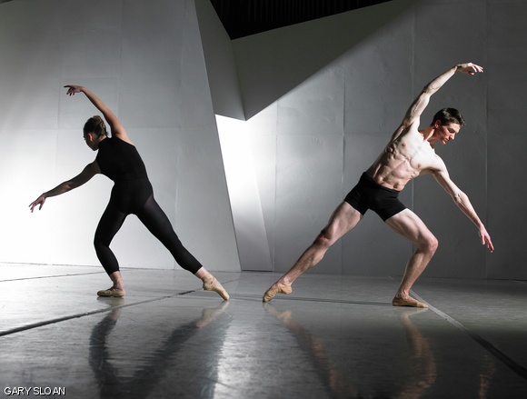 A still shot of Dark Profiles by José Mateo, the first of three pieces in the ballet production Shadows Fleeting.