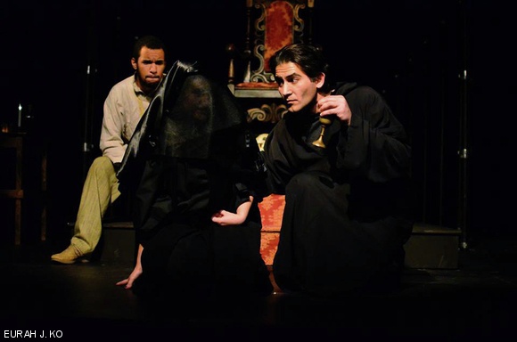 Poisoners (Justin T. White ’15 and Tughral Amir Turab Ali G) feed their victim (Sara E. Volz ’17) a deadly concoction in The Master Poisoner, directed by Klaudia Leja ’14.