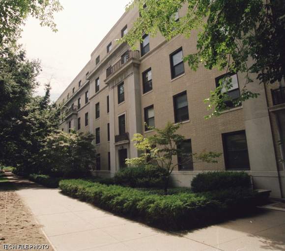 Thomas and Kate Delaney are stepping down as Housemasters of East Campus.