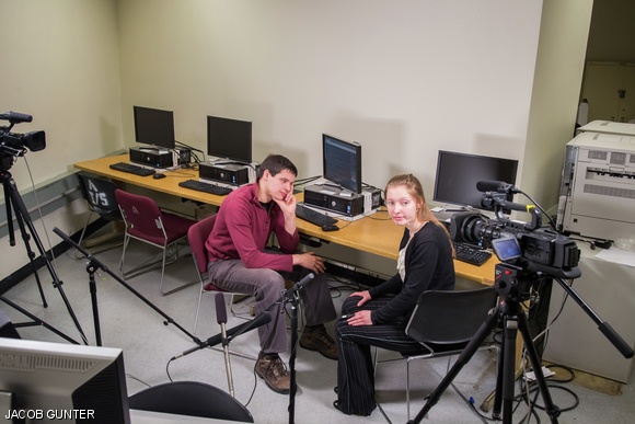 Ari D. Smith ‘14 and Carolyn Vasko as Daniel and Melanie.
