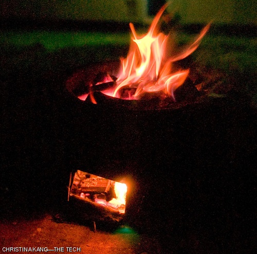 The majority of locals in Nairobi, Kenya use a clay pot for cooking instead of a stove. The bottom part of the pot is for firewood and the upper part is for coal where a grail or pot can be placed for cooking.