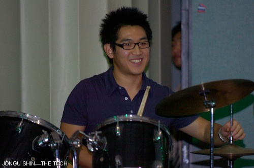 Jiho Lee ’08 performs with his band at the Korean Student Association’s Culture Show held Sunday in Walker Memorial.