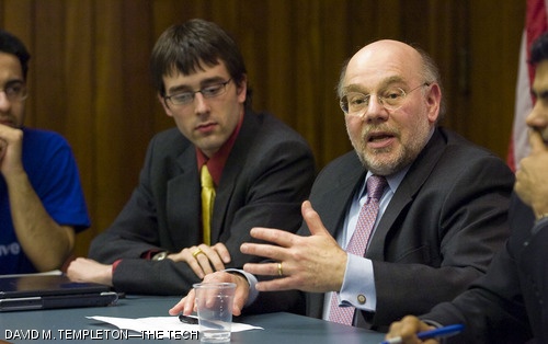 Jerrold M. Grochow, MIT’s Vice President for Information Services and Technology, speaks during an open town-hall meeting held by the Undergraduate Association about the future of MIT’s IT systems, as UA President Martin F. Holmes ’08 looks on.