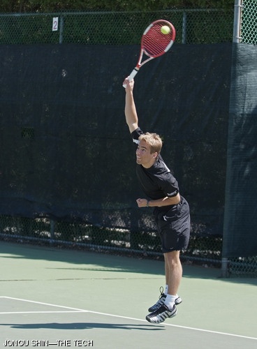Ken Van Tilburg ’11 serves his way to a 6-3, 6-2 victory over his opponent from Wheaton College on Saturday. Van Tilburg was named NEWMAC Singles Player of the Week, as he helped the Engineers win the match 9-0 to claim their tenth consecutive NEWMAC conference title.