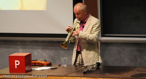 Oxford mathematician Marcus du Sautoy plays Charlie Parker’s “Yardbird Suite” on trumpet as a fun, yet appropriate diversion in a lecture entitled “The Music of the Primes,” held yesterday evening in 26-100.