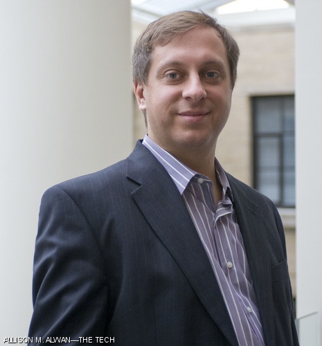 Marin Soljacic ’96, assistant professor in the Department of Physics, is one of two MIT faculty members to receive a 2008 MacArthur Fellowship, or “genius grant.” Soljaic discovered a method to wirelessly transmit 60 watts of power over 2 meters using strongly coupled magnetic resonance. His work holds important implications for understanding optical physics and the development of devices such as wireless transmitters.