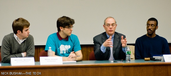 Provost L. Rafael Reif answers student questions at the Undergraduate Association Senate meeting last night. Reif discussed the Institute’s financial situation, budget cuts, and student input in the decision-making process.