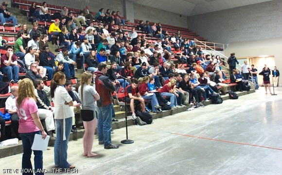 Over 100 students attended Tuesday’s information session by DAPER at the Johnson Ice Rink on the decision to cut varsity teams at MIT. A Q&A followed a presentation on the necessity of the cuts.