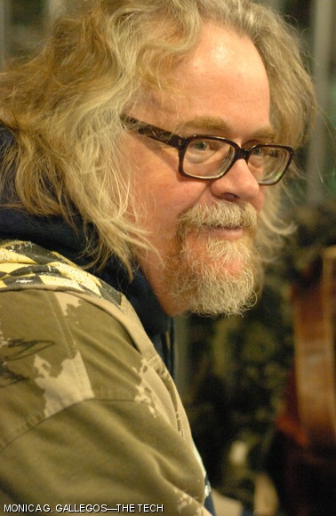 Popular street artist Ron English spoke with students at the Student Art Association’s open house on Saturday in the Coffeehouse of the Stratton Student Center. English is best known for his billboard modifications and his painting combining the faces of Abraham Lincoln and Barack Obama.