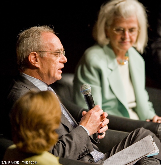 Provost L. Rafael Reif, left, explains the process used to pre-select questions the administrators answer at Wednesday’s State of the Institute forum in Kresge Auditorium. Executive Vice President Theresa M. Stone SM ’76 is to the right.