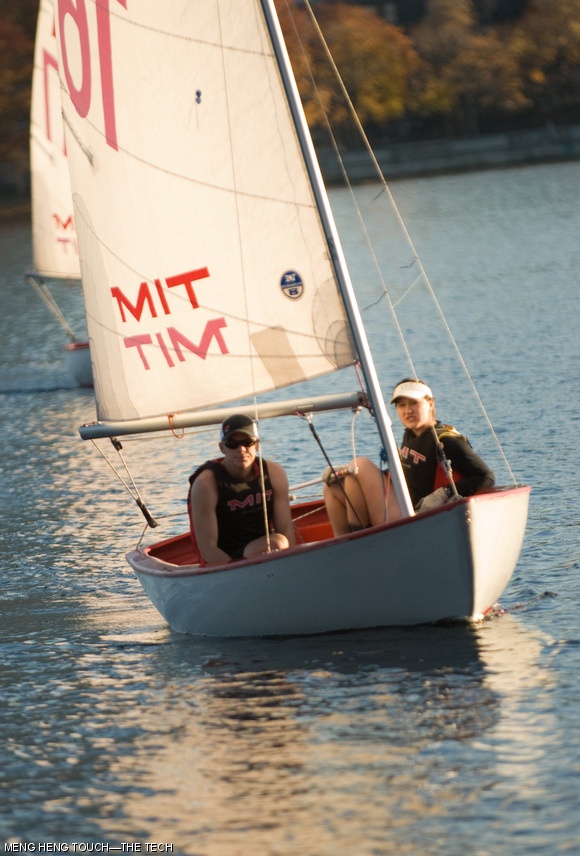 Charlie D. Field ’10 (left) and skipper Leigh C. Casadaban ’10 helped MIT place third out of 16 at the Crews Regatta Sunday on the Charles River.