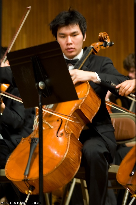 The MIT Symphony Orchestra presented “Miracles” on March 3 in Kresge Auditorium. Here, Kevin Dong Gyun Woo ’12 plays the cello in Joseph Haydn’s Symphony No. 102. Woo was the principal player for both Hadyn’s piece and John Harbison’s Canonical American Songbook.