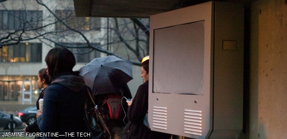 A new SafeRide television has been installed behind the Student Center. Only its casing was visible for most of the week.