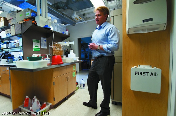 Professor Daniel G. Anderson, of the Harvard-MIT Division of Health Sciences and Technology, discussed the recent US District Court ruling on human stem cell research with The Tech in his lab yesterday. Anderson and other researchers have found the future of funding uncertain because of Monday’s injunction restricting the use of federal funds for human stem cell research.