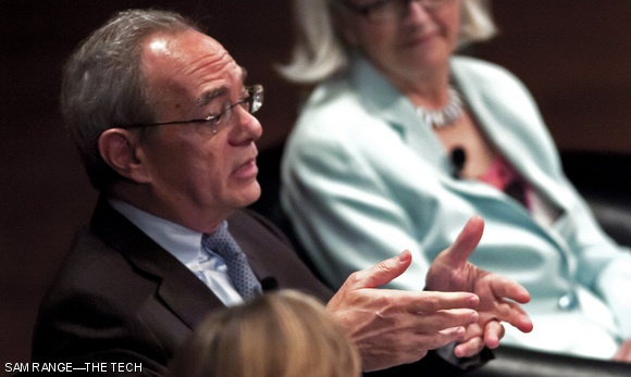 Provost L. Rafael Reif speaks during the question and answer phase of Wednesday’s State of the Institute address. During the annual summary of the Institute’s financial and strategic positions, administrators emphasized the stability and sustainability of MIT’s current budget, following significant cuts over the last year.
