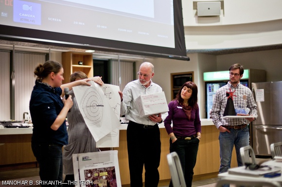 Using props and sketches, the winning team of the FarmHack Event presents design solutions for water usage and associated energy consumption for small-scale farms. Farmhack@MIT, which is part of the MIT Global Challenge, brings together New England small-scale farmers and MIT engineers.