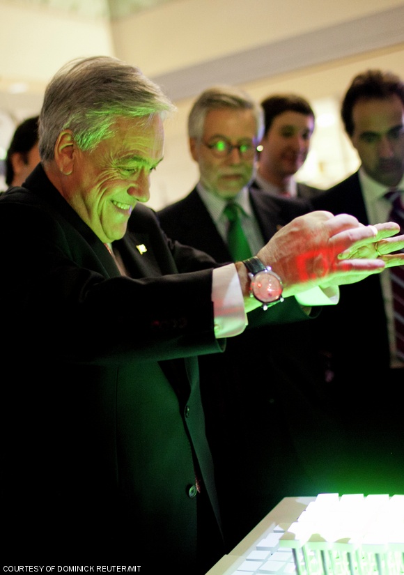 Chilean President Sebastián Piñera visited the MIT Media Lab last Friday to give a speech in front of an audience consisting primarily of Chilean students in the Boston area. Piñera met with President Susan J. Hockfield prior to his speech.