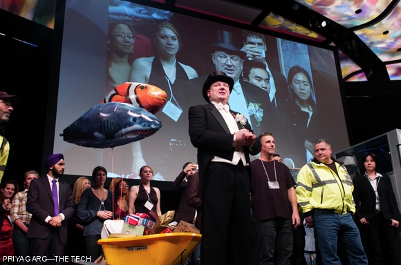 Following the presentations, all of the teams presented gifts to the 2.009 Professor, David R. Wallace PhD ’95.