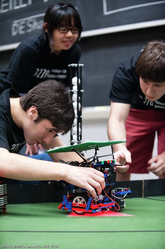 Alex V. Konradi ‘16, Tiffany B. Wong ‘16, and Matt P. DeCross ‘16 participate in the 6.270 Autonomous Robot Competition held on Wednesday, Jan. 30 in 26-100.