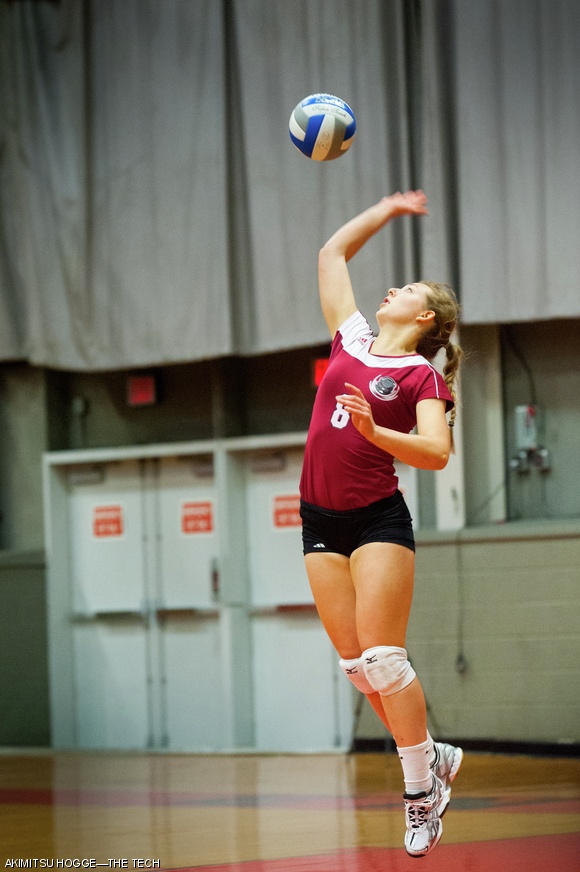 Jessica L. Fessler ’14 serves in MIT’s women’s volleyball match against Mount Holyoke College on Tuesday. MIT won three sets to zero.