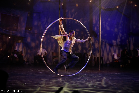 Bradley Henderson performing in Traces, created by the Quebecois ensemble Les 7 Doigts de la Main.