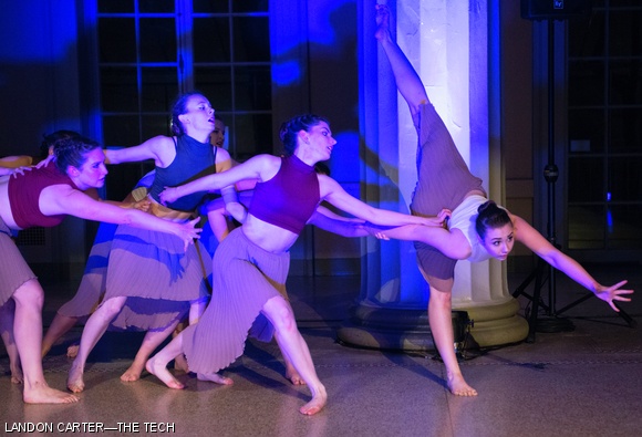 Katrina Mikofalvy ’18 (right) dances with MIT’s Fixation dance troupe.