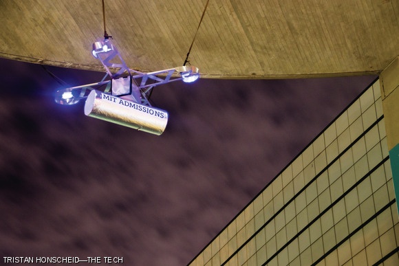 A quadcopter-themed hack appeared around campus on March 14 in celebration of the release of Regular Action admission decisions. This drone carries one of MIT Admissions’s famous “tubes” during the early morning hours of Pi Day.